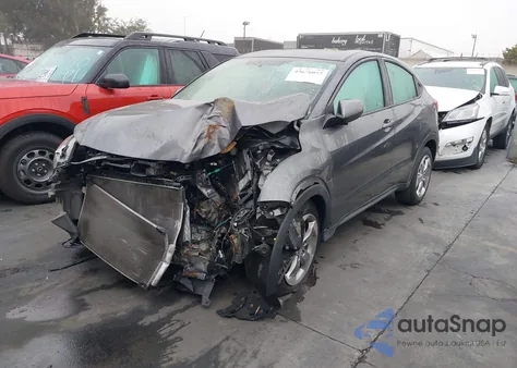 2019 Honda Hr-V Lx z USA, uszkodzony, nr VIN 3CZRU5H34KG714746